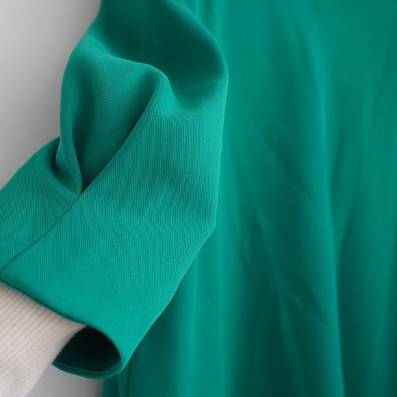 Beautiful green dress Zara) - Picture 5 of 12